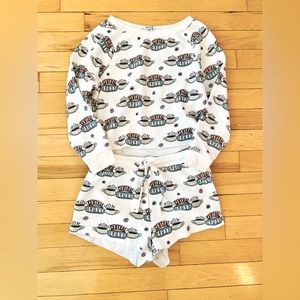 Women’s lounge/pajama set Friend’s theme